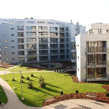 Two Triton Park Апартаменты *