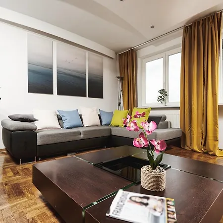 דירה Lumina Spacious Near The Railway Station *