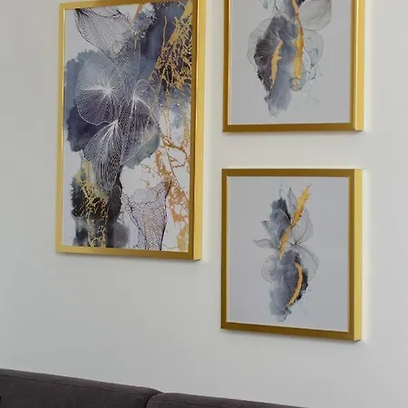 Apartment Praga Kokoryczki With Parking By Renters *