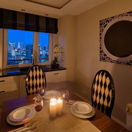 Hotel apartamentowy City Aparthotel Wola Warszawa