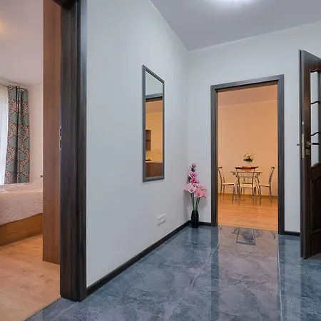 City Aparthotel Wola Hotel apartamentowy