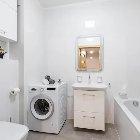 Superapart Bobrowiecka 11d ורשה