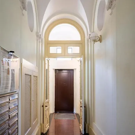 Good - Krakowskie Przedmieście 19 Apartament Warszawa
