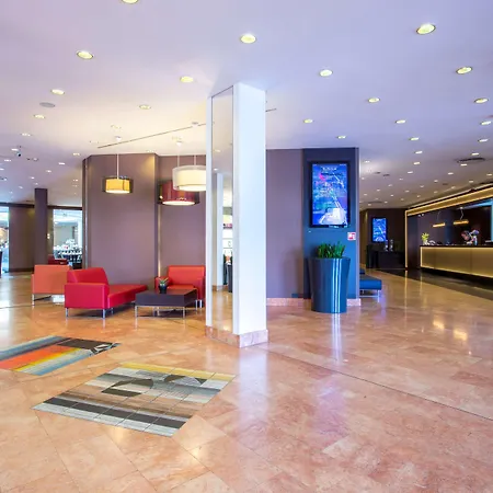 Hotel Radisson Blu Sobieski 4*