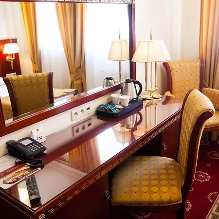 Hotel Holiday Park 3* Warschau