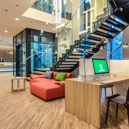 - Centre By Ihg Otel