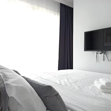 Woronicza Premium * Warszawa