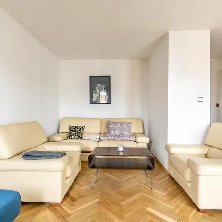 Golden Apartments - City Center - Twar44 * Варшава