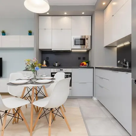 Apartamento Sokolowska One Bedroom By Renters *