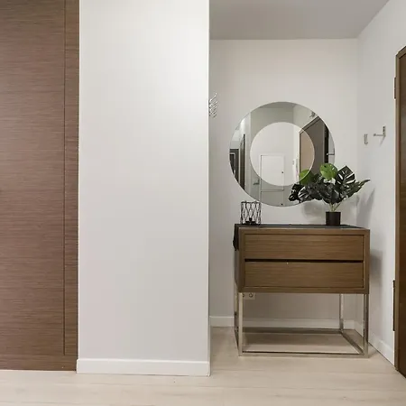 Luxury In Platinum Tower * Varşova