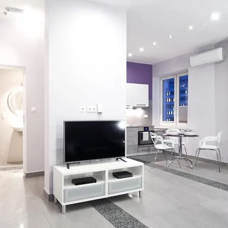 Apartment Goodnight - Al. Jana Pawla Ii 26 Warsaw
