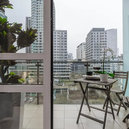 Luxury In Platinum Tower * Varşova