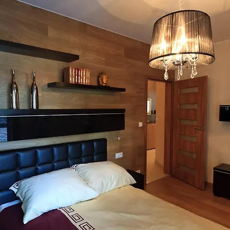 City Aparthotel Wola 3* Warszawa