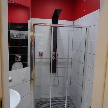 Metro Mlociny Варшава