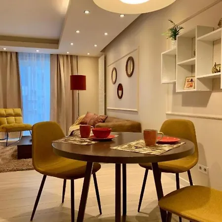 Daire Luxury In Platinum Tower Varşova