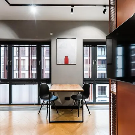 Browary Warszawskie Industrial Studio Apartment