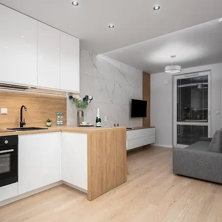 Wiktoryn Apartment *