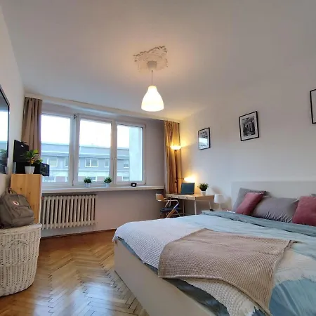 Super Central Flat With Balcony And View Of The Palace -50m From Marriott Apartment