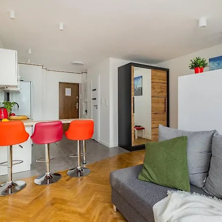 Shortstaypoland Sliska Apartment *