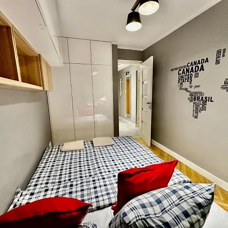 5 Air Condition Wifi 75'tv Netflix Hbo Appletv Varšava