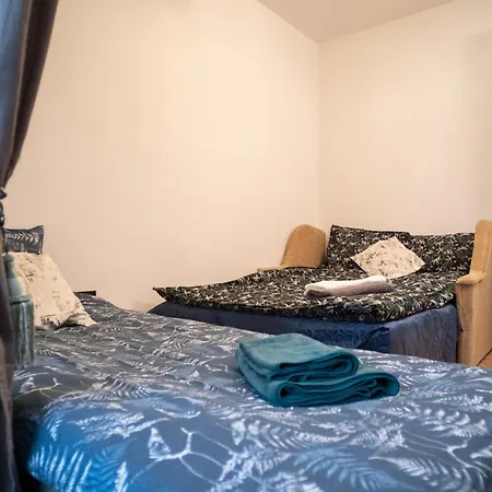 Apartament Apartrooms Near Metro Dw Wilenski Dnf