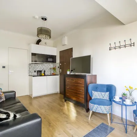 Centrum Pawia Deluxe- W Studiu Wentylator-fan Apartman *