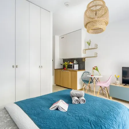 Centrum Pawia Deluxe- W Studiu Wentylator-fan Apartman Varsó