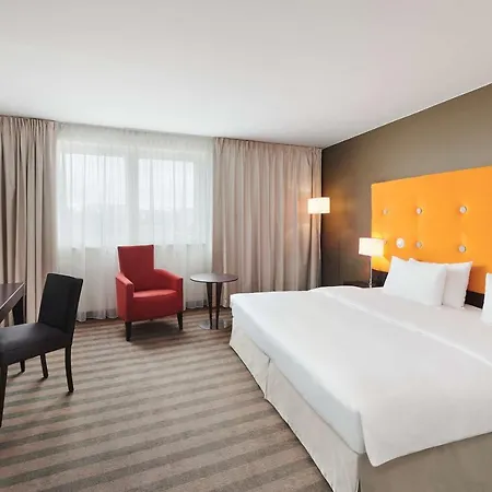 Hotel Radisson Blu Sobieski 4*