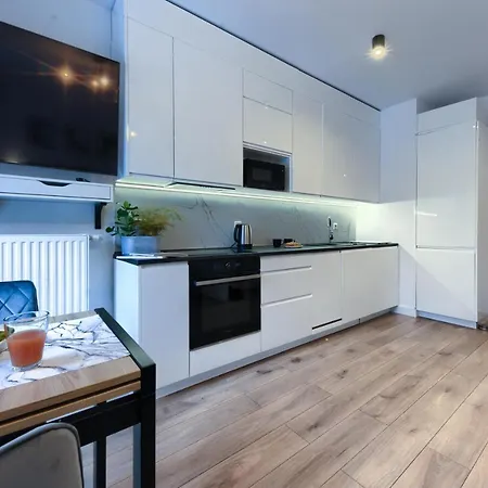 Wola Luxury Apartamento *