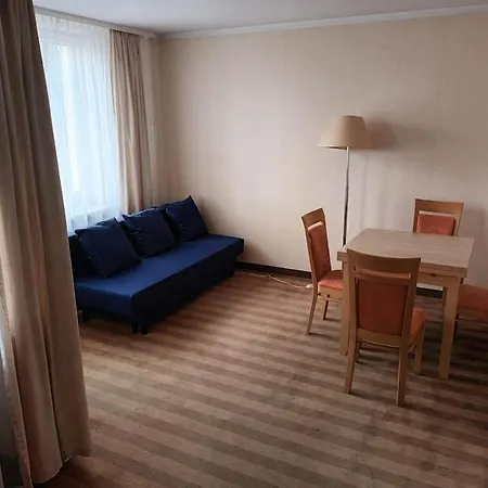 Appartement 10q - Z6 1004 Varsovie