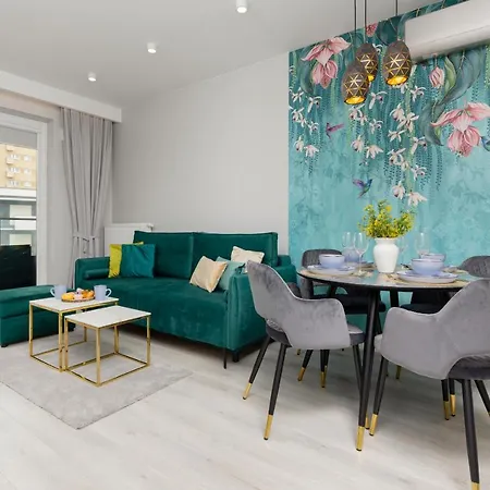 Turquoise Near The Royal Lazienki By Renters דירה