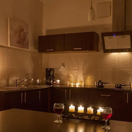 City Aparthotel Wola Hotel apartamentowy Warszawa
