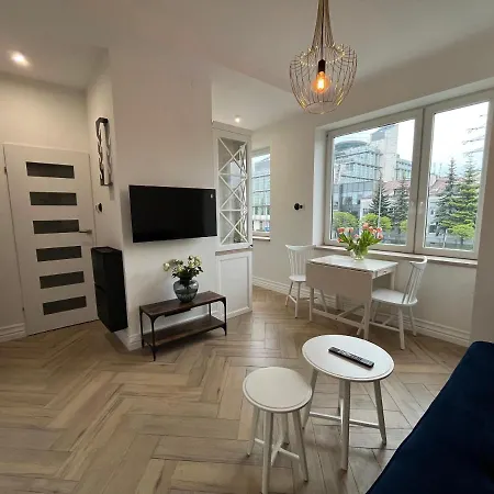 Kawalerka Z Widokiem Na Tvn Apartament Warszawa