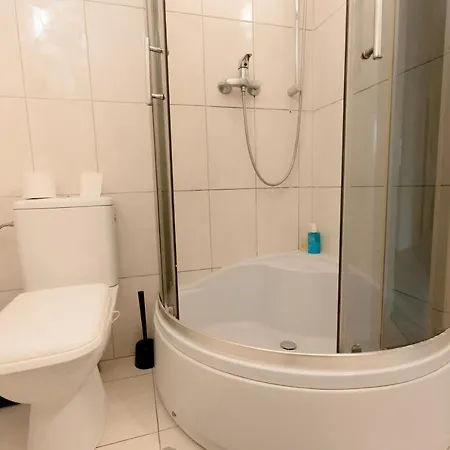 Hidden Peak - Guestrooms Homestay szállás Varsó