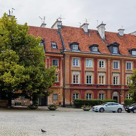 Appartamento New Town Square For 5 Guests By Renters *