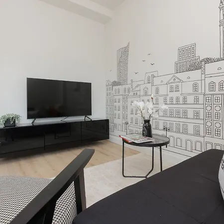 Amazing Spacious In Center By Renters 아파트