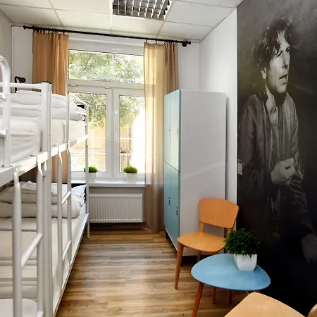 Centrum Private & Dorms Ostello