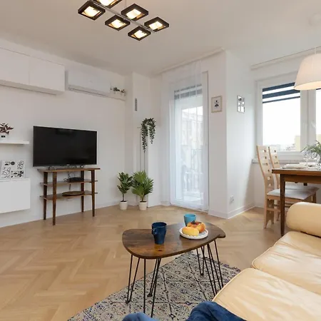 Elegant With Ac 550 M To Copernicus Science Centre By Renters * Варшава