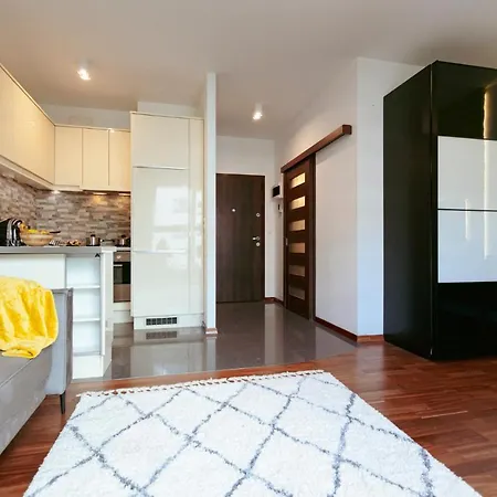 Better - Wlodarzewska 81 - Bezplatny Garaz Apartment Warsaw