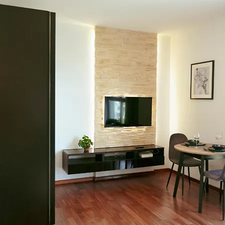 Better - Wlodarzewska 81 - Bezplatny Garaz * Warsaw