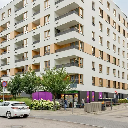 Modern With Balcony Mokotow Business Centre By Renters Apartamento