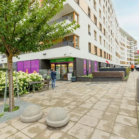 Modern With Balcony Mokotow Business Centre By Renters Apartamento *