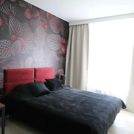 New Mona Red Апартаменты *