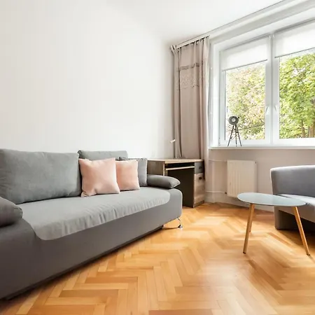 Plac Zbawiciela 3-bedroom Warsaw