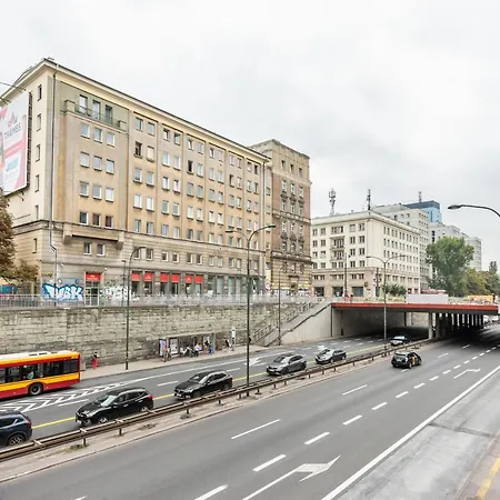 Apartment Plac Zbawiciela 3-bedroom Warsaw