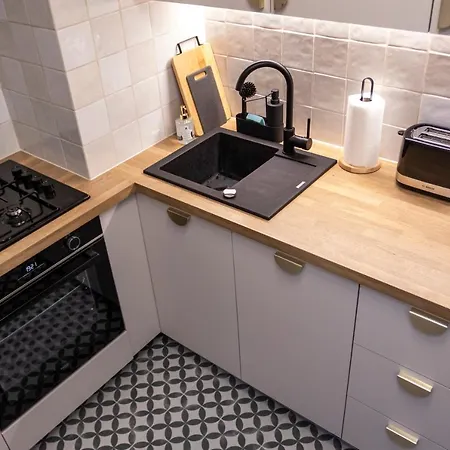 Apartament Przy Metrze Wierzbno Z Nuta Vintage * Warsaw