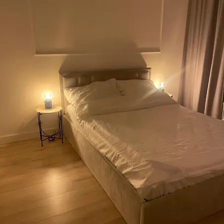 Airport Apartmán *