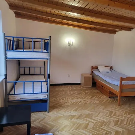 Rooms4rest Cisowa - Private For Tourists - Atr Consulting Sp, Z O,o, Varšava