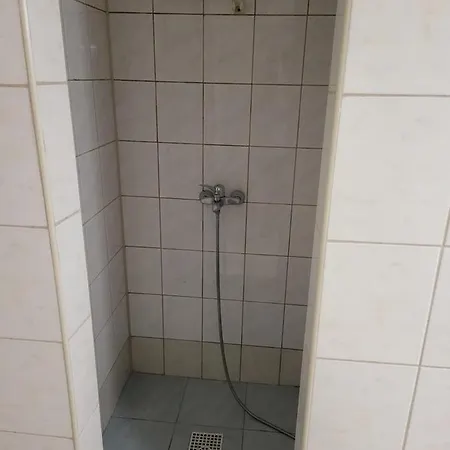 Hostel Rooms4rest Cisowa - Private For Tourists - Atr Consulting Sp, Z O,o,