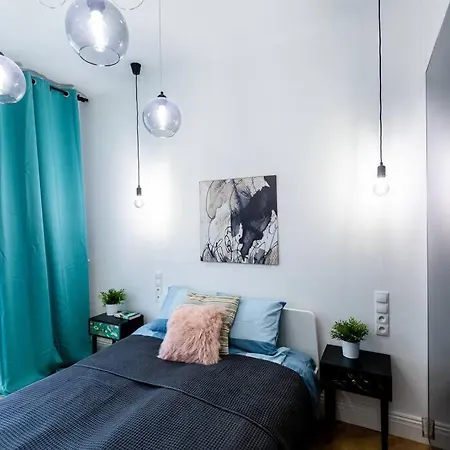 Romantyczny, Nowoczesny W Sercu Placu Zbawiciela! Apartment Warsaw